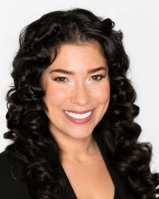 Sarah Amengual, Marketing