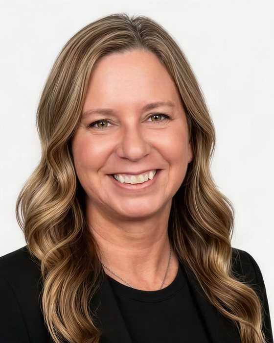 Terri Teschner, Insurance Broker
